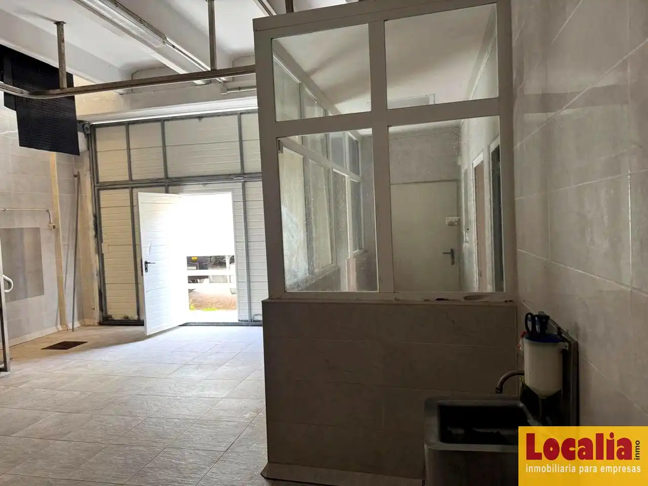 Nave industrial de alquiler en Santoña