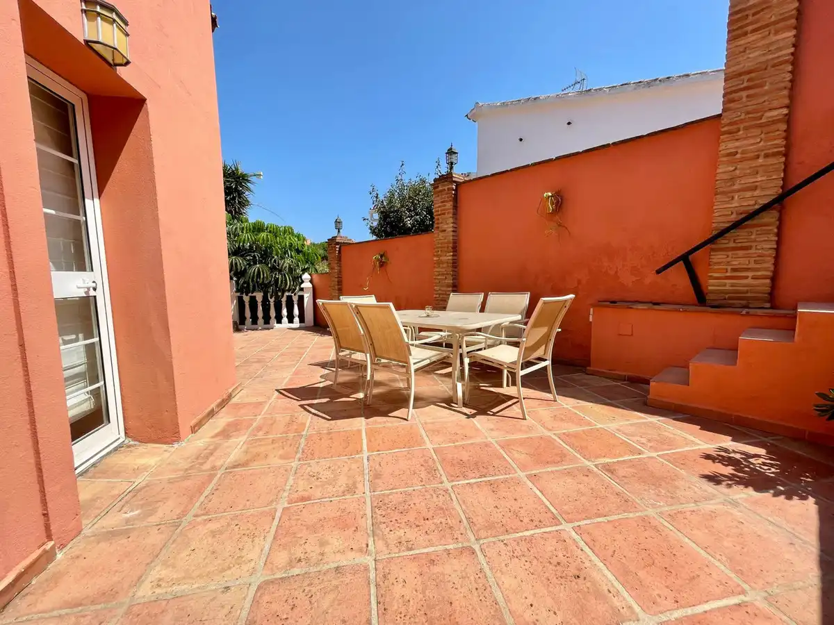 Houses for rent in DE LOS JAZMINES-NVA ANDAL, 406, Nueva Andalucía centro