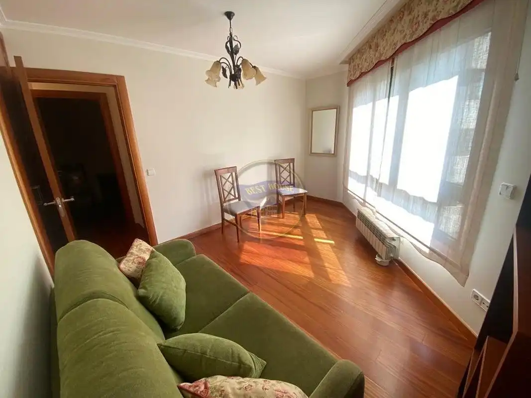 Flat for rent in Calle ZARAGOZA, O Castro