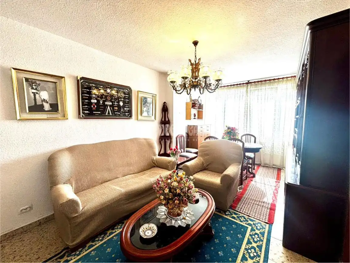 Sala de estar de Piso en venta en Camargo con Balcón