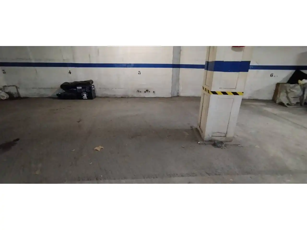Aparcament en venda a Calle Marià Obiols