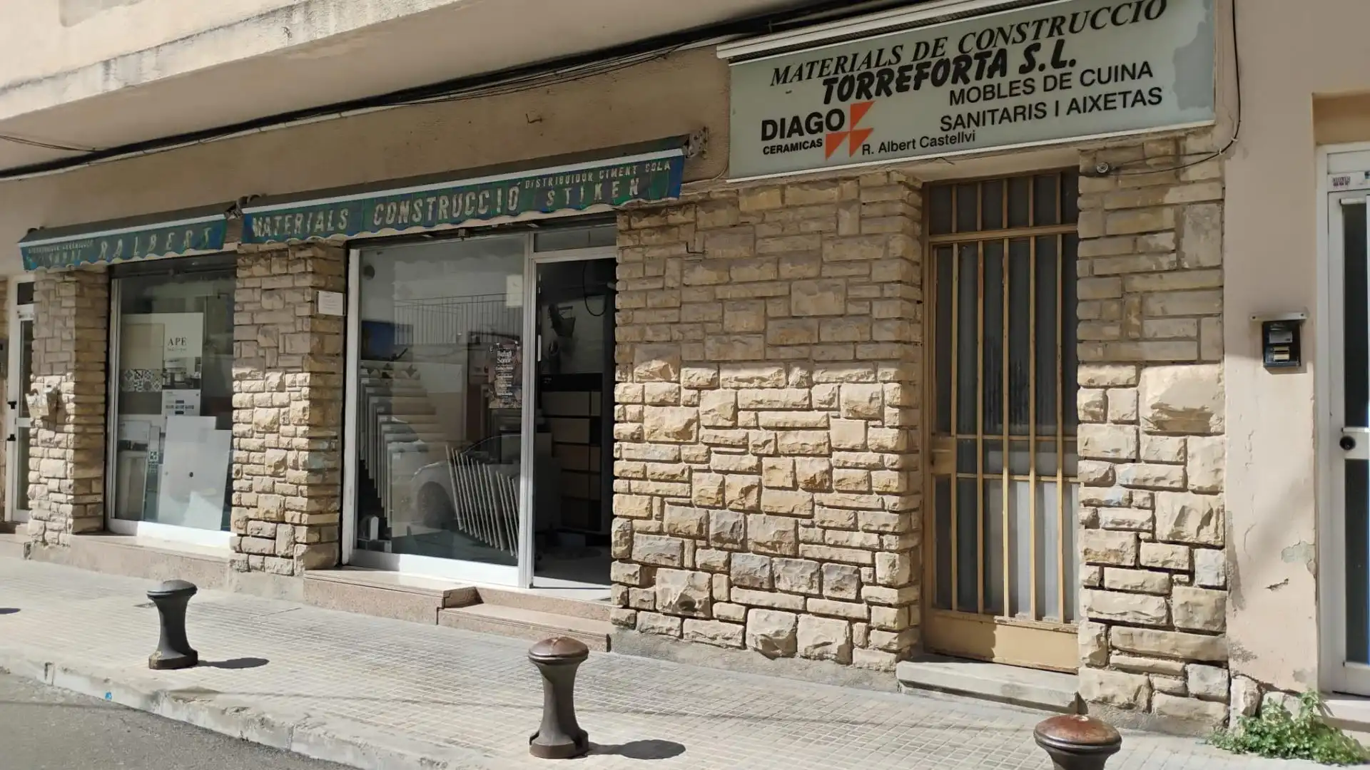 Local comercial en venda a Torreforta