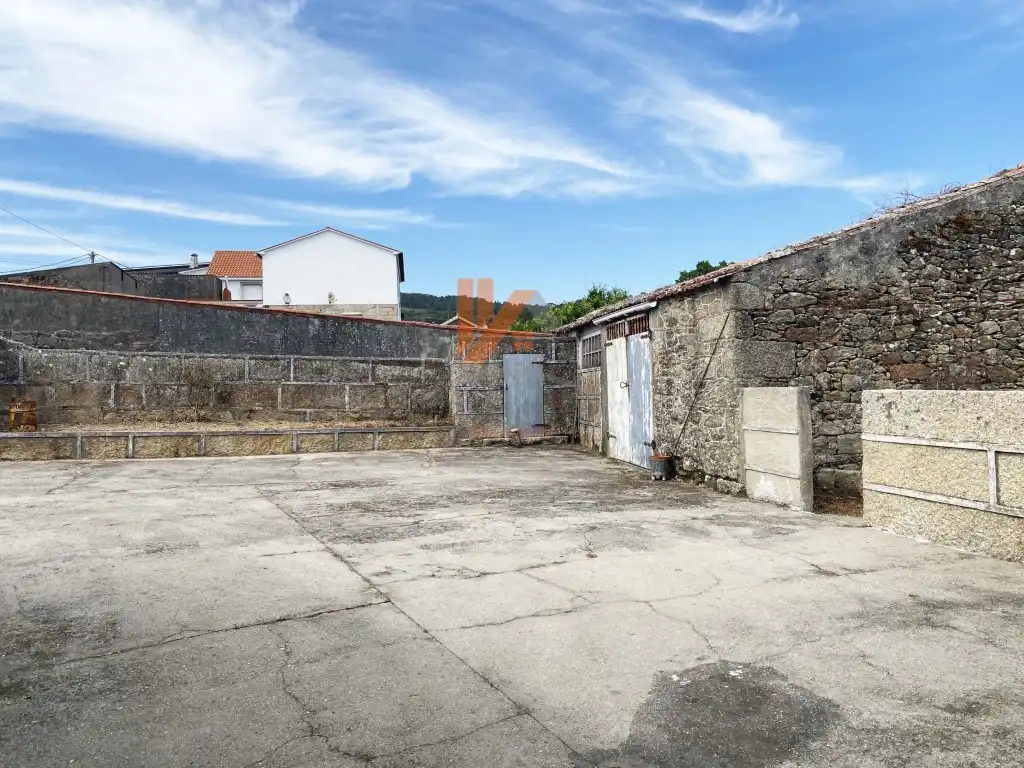 Aparcament de Casa o xalet en venda en Ribeira