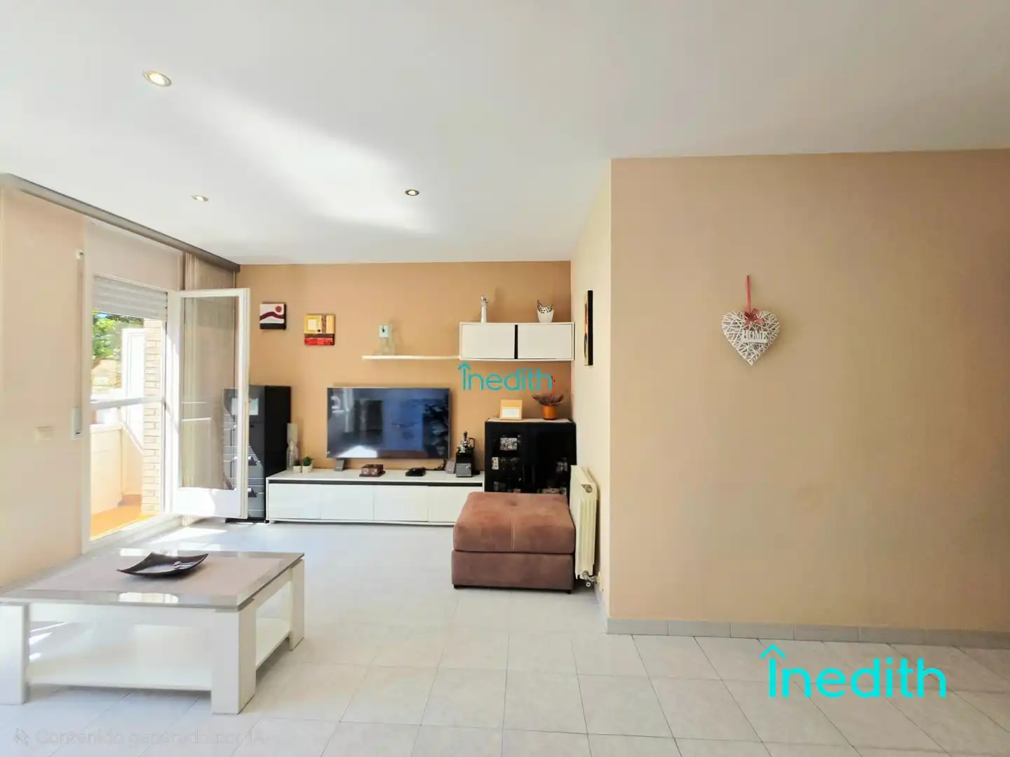 Sala de estar de Casa o chalet en venta en Viladecans con Calefacción, Jardín privado y Terraza