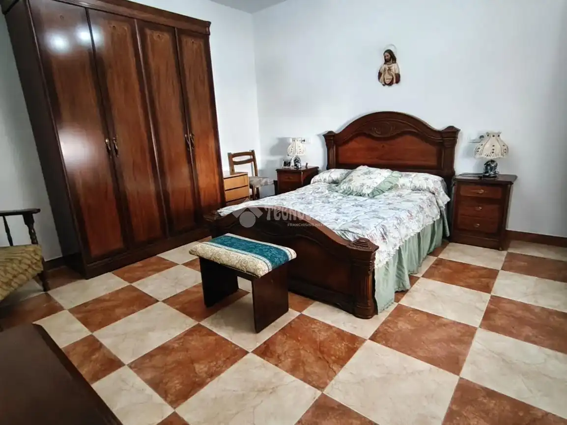 Dormitori de Casa adosada en venda en La Carolina amb Moblat