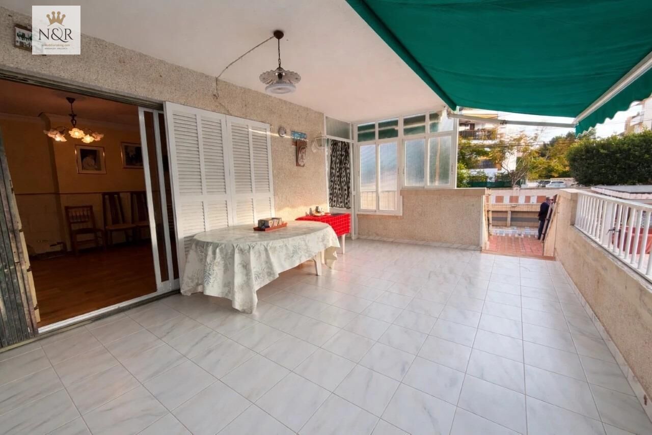 Jardí de Planta baixa en venda en Calvià