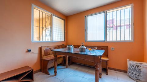 Foto 5 de Casa adosada en venta en Calle Carabela la Pinta, Condequinto, Montequinto