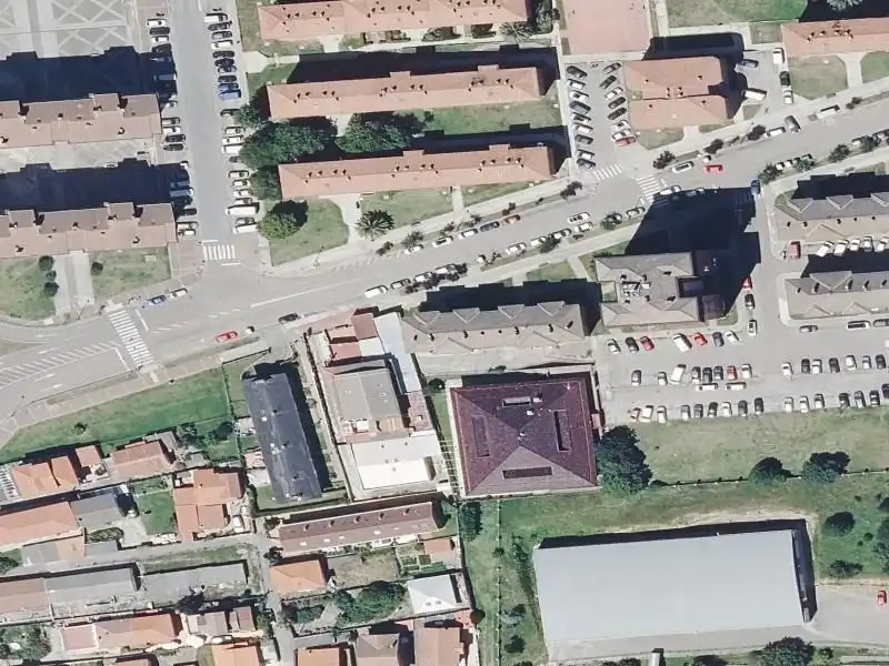 Piso en venta en Cardenal Herrera Oria 65