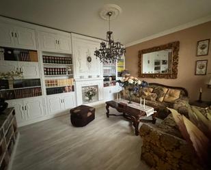 Living room of Single-family semi-detached for sale in Don Benito  with Air Conditioner, Heating and Parquet flooring