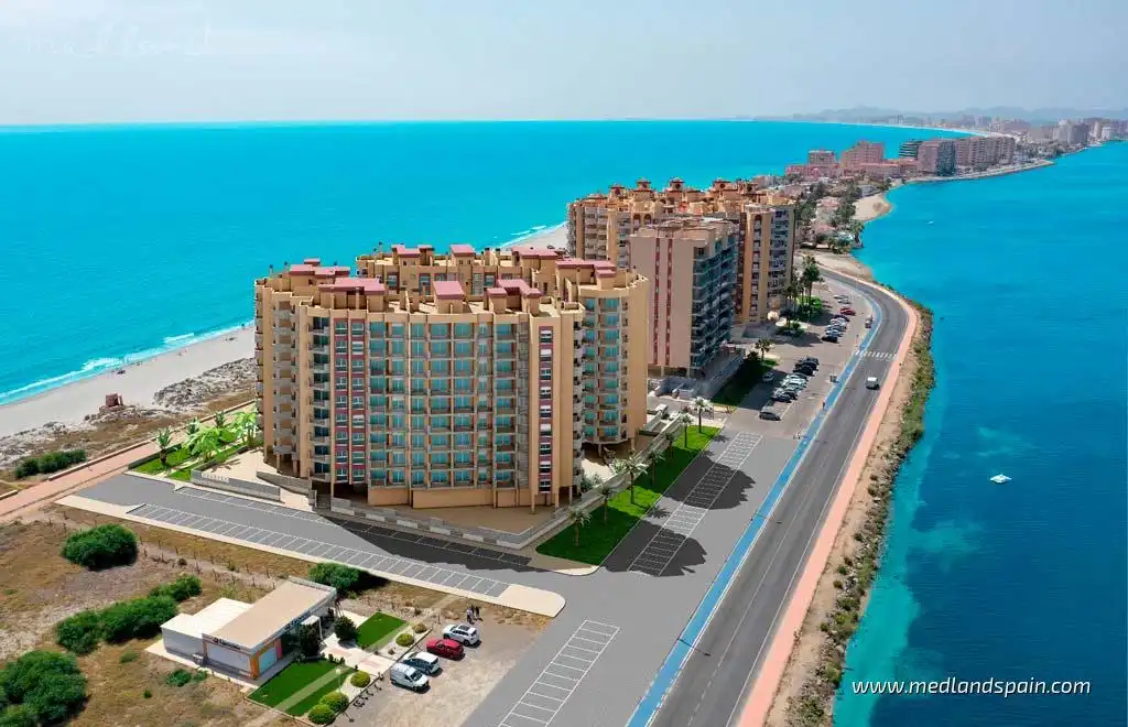 Apartment with pool for sale in Tomás Maestre