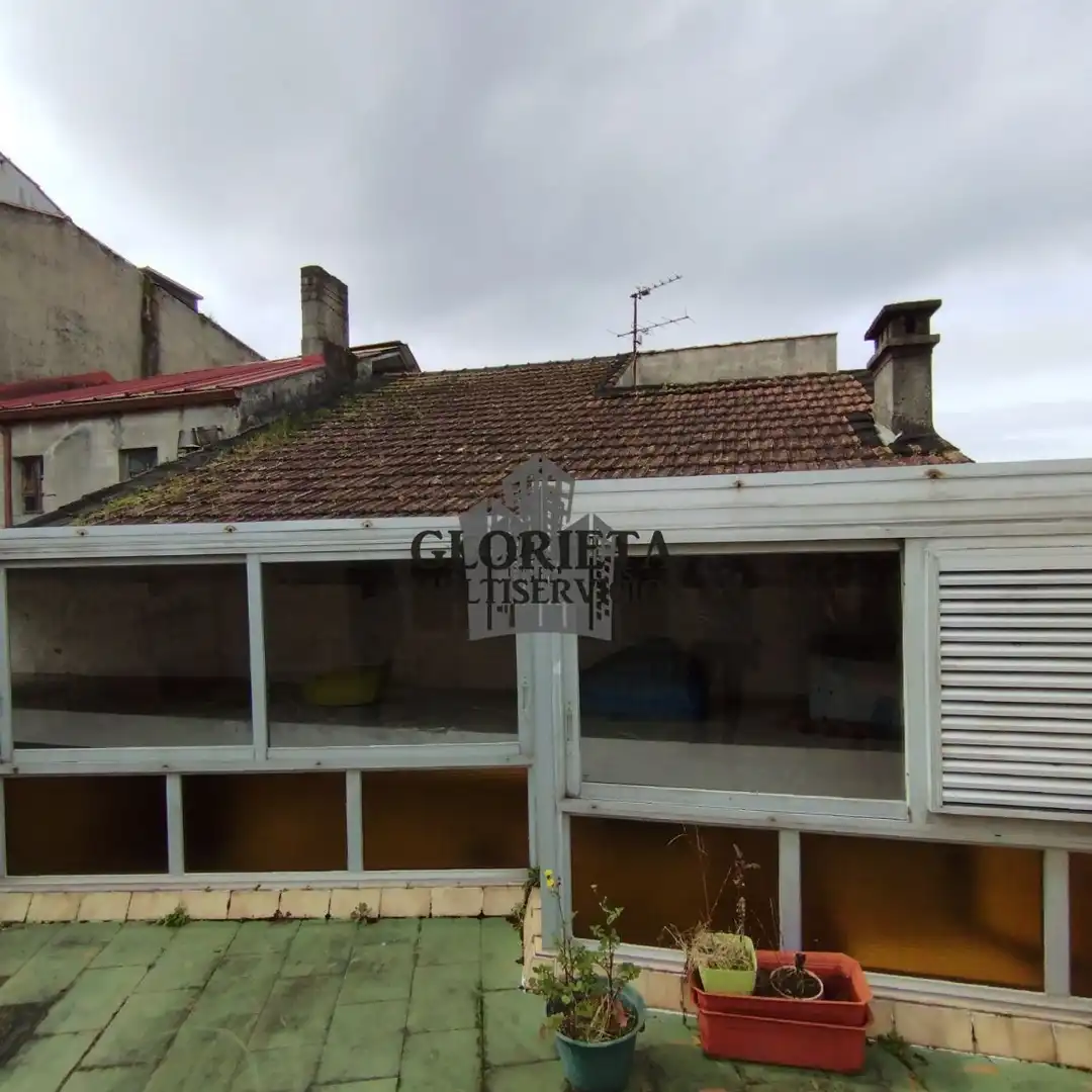 Vista exterior de Casa o chalet en venta en Vigo  con Calefacción y Balcón