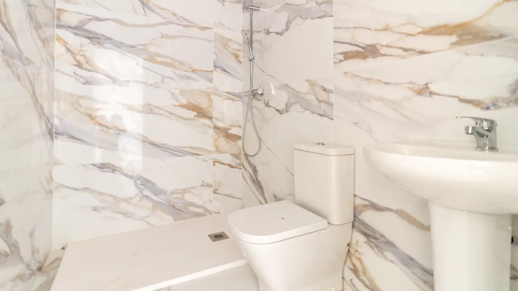 Baño de Apartamento en venta en Dénia