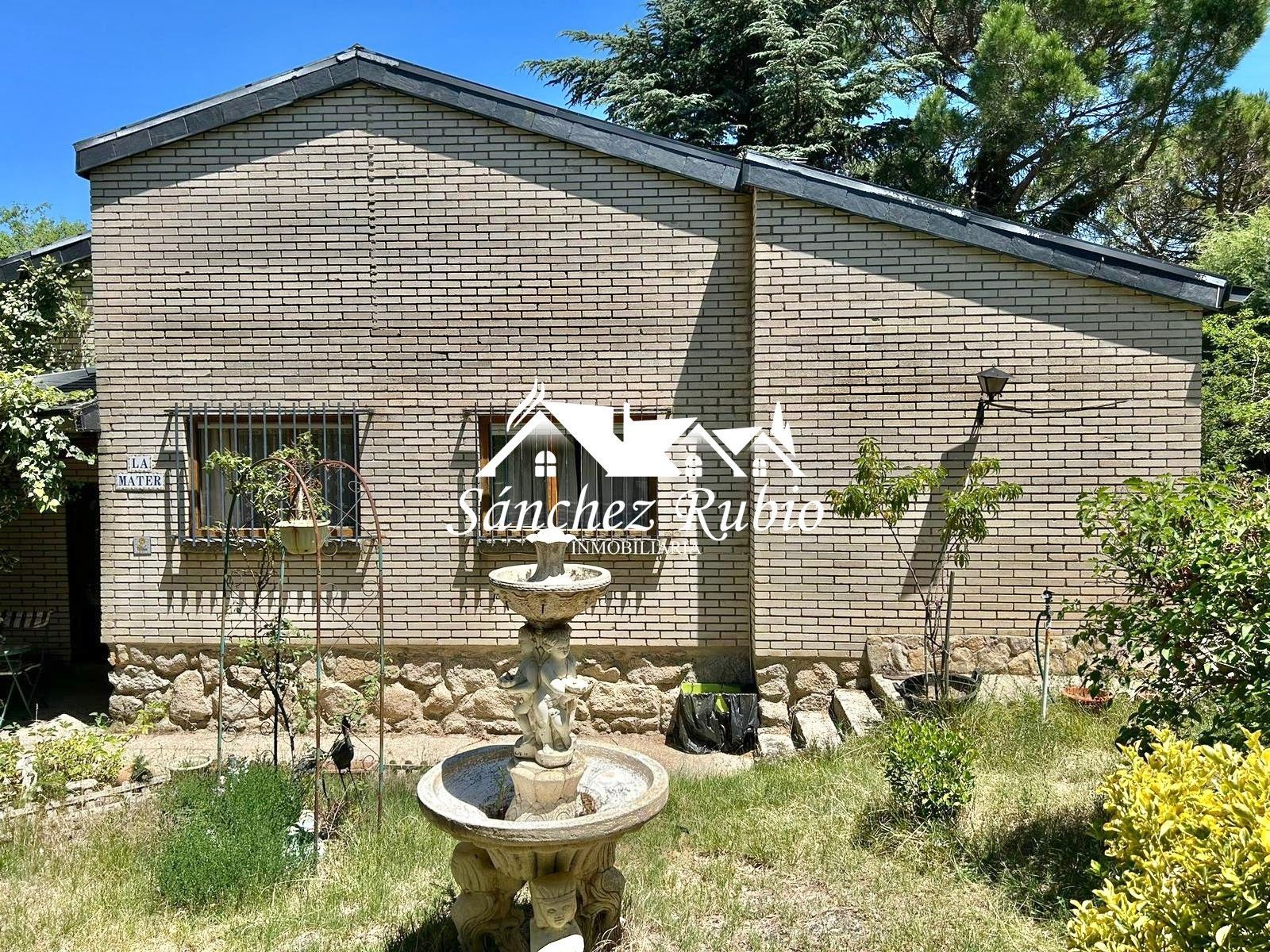 Garden of House or chalet for sale in El Espinar  with Heating, Private garden and Terrace
