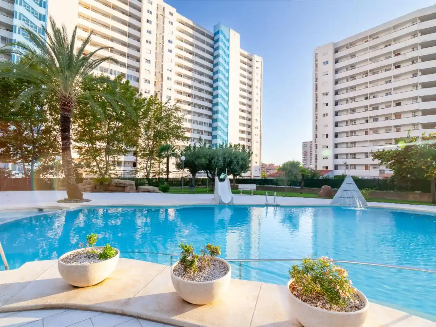 Swimming pool of Apartments for rent in Benidorm  with Air Conditioner, Private garden and Swimming Pool