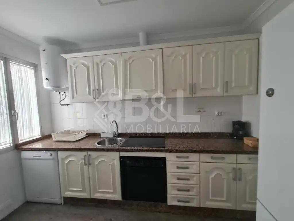 Cocina de Piso de alquiler en Huelva