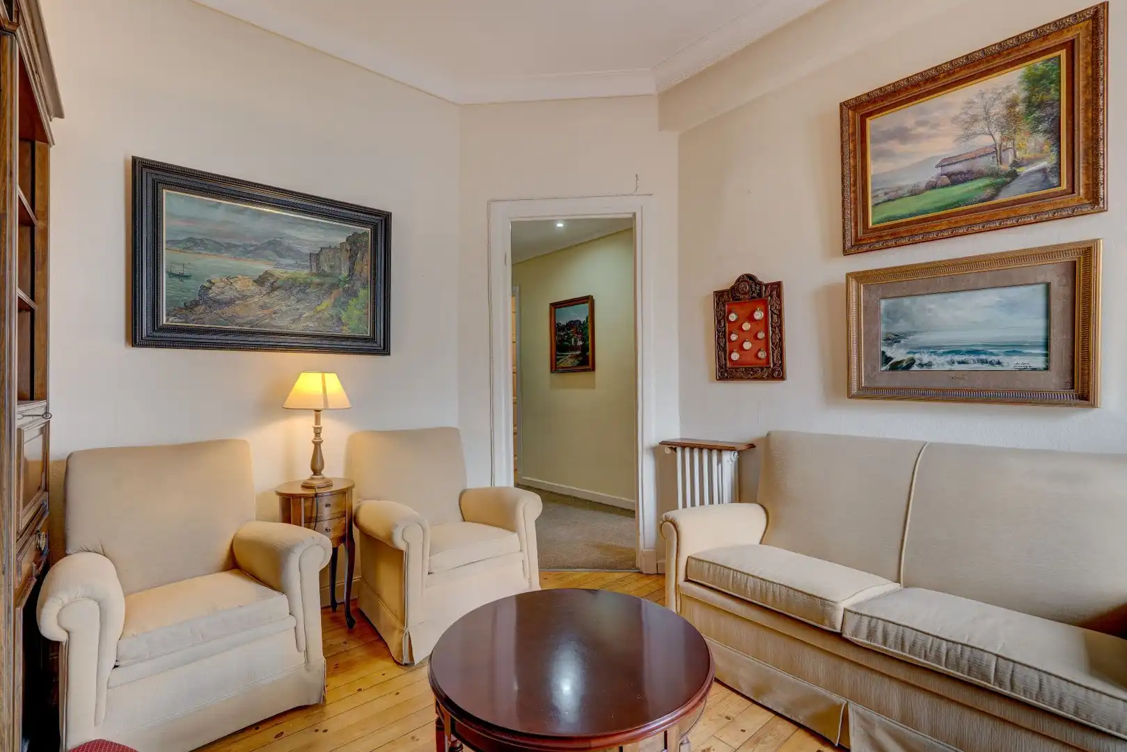Sala de estar de Piso en venta en Irun  con Calefacción, Trastero y Amueblado