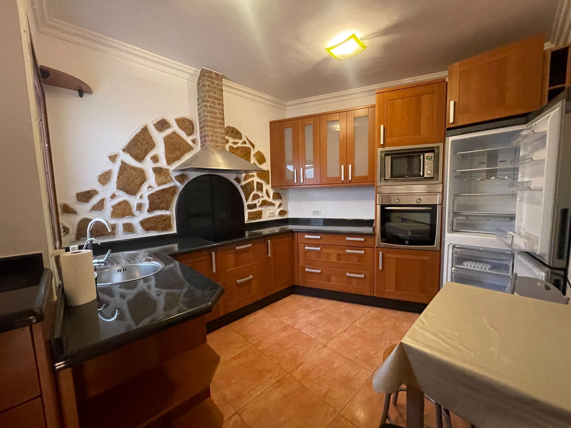Kitchen of Flat for sale in Ingenio  with Heating and Storage room