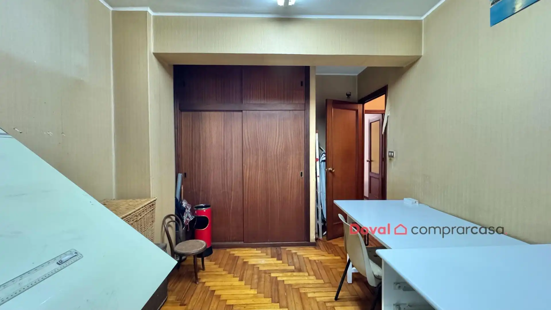 Habitación de Piso en venta en Vigo  con Calefacción, Parquet y Terraza