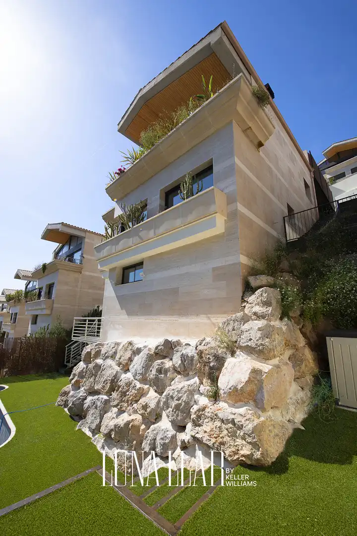 Exterior view of Houses for sale in Sitges  with Private garden and Balcony
