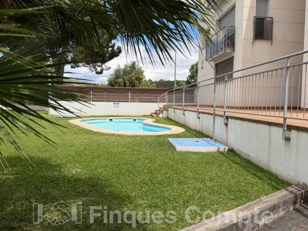 Piscina de Apartamento en venta en El Vendrell con Aire acondicionado, Terraza y Piscina comunitaria