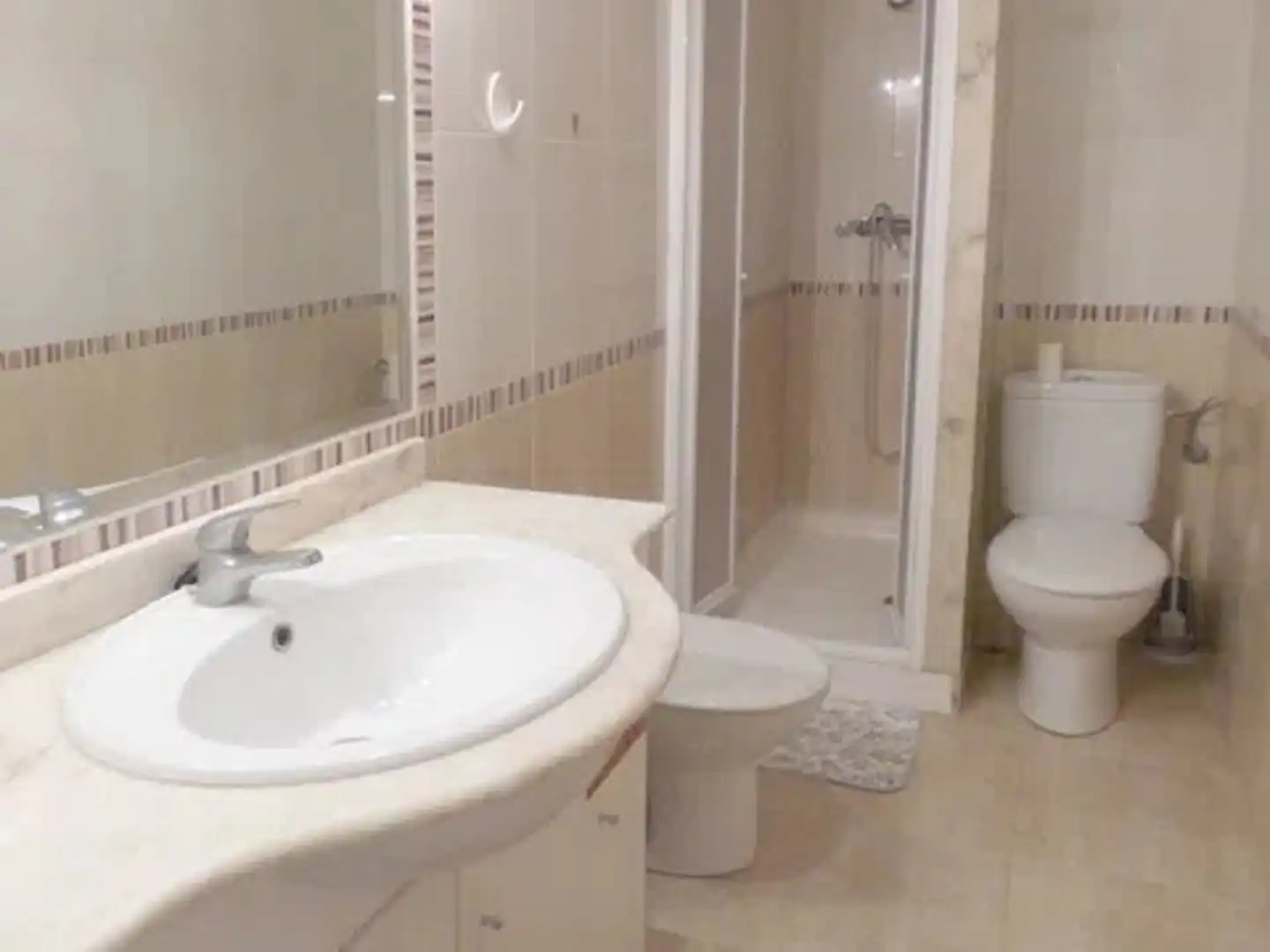 Bany de Apartament en venda en Camí Reial 