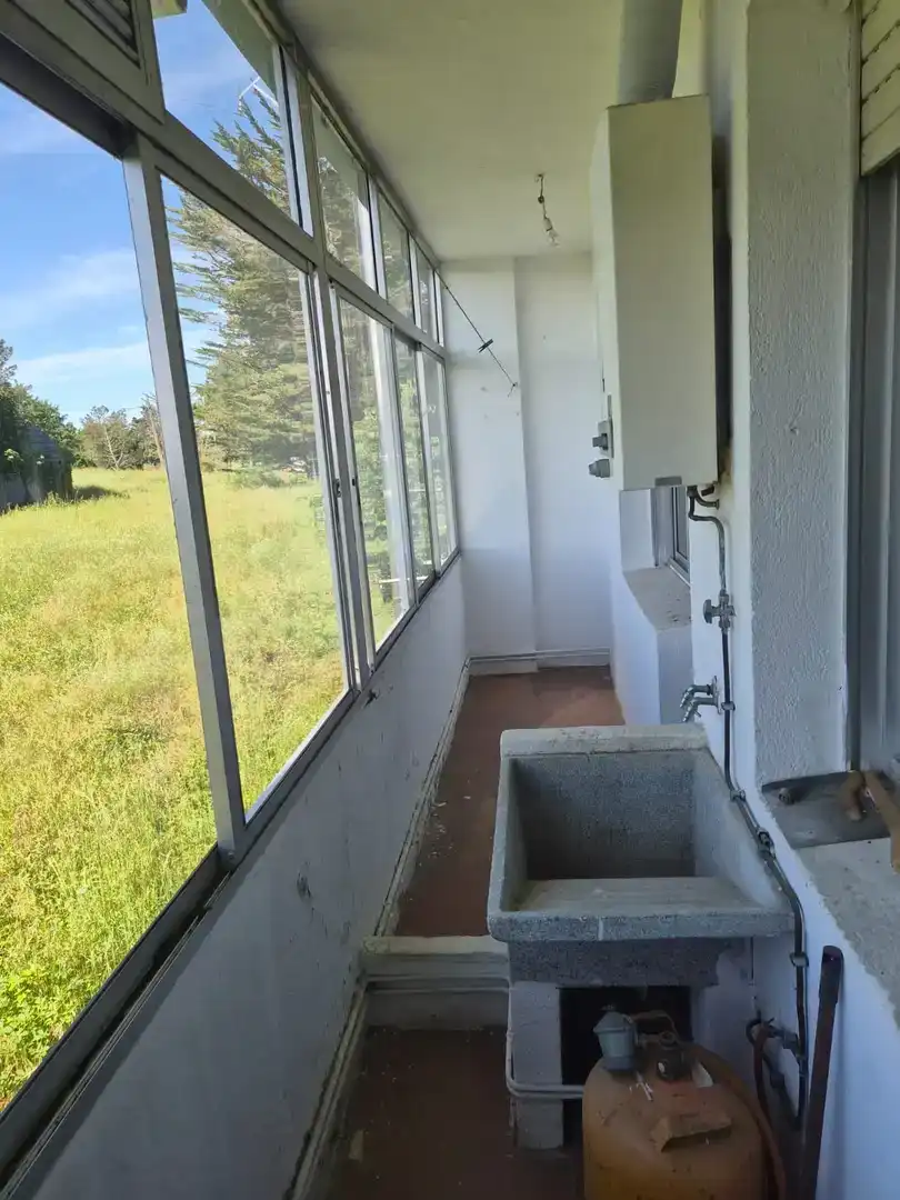 Vista exterior de Piso en venta en Guitiriz con Parquet, Trastero y Amueblado