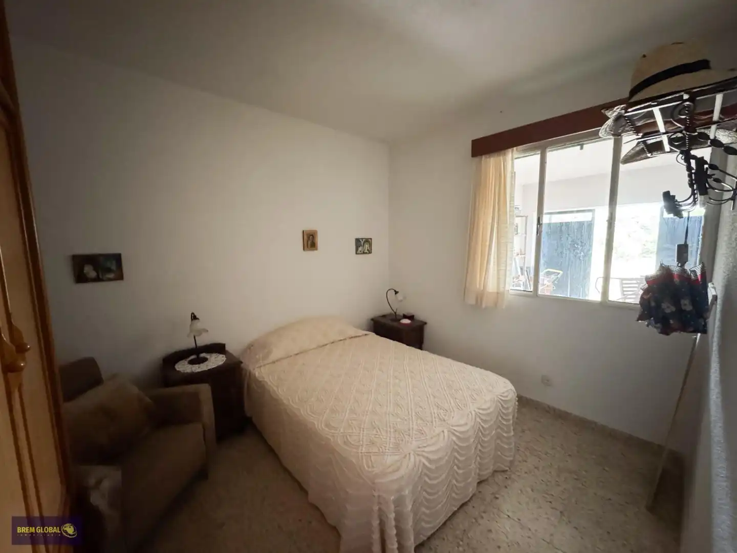 Habitación de Casa adosada en venta en El Berrueco con Jardín privado, Trastero y Amueblado
