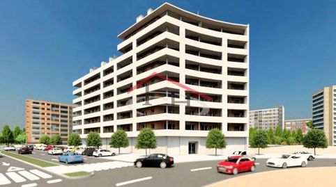 Foto 2 de Piso en venta en Los Aluches, La Lastra, León Capital