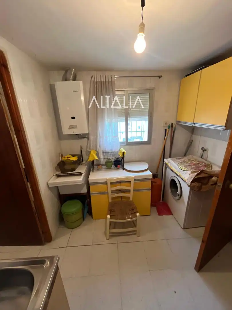Bedroom of Houses for sale in Torrubia del Castillo