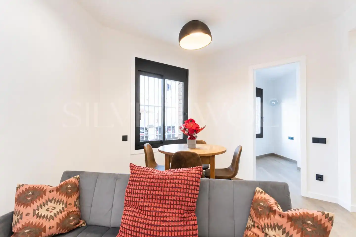 Living room of Ground floor for sale in Sant Feliu de Llobregat  with Air Conditioner, Heating and Alarm