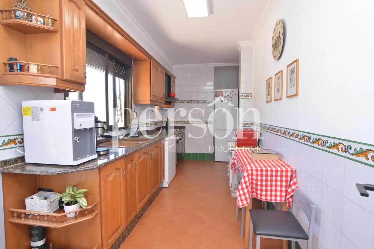 Cocina de Casa o chalet en venta en Chiva con Aire acondicionado, Jardín privado y Terraza