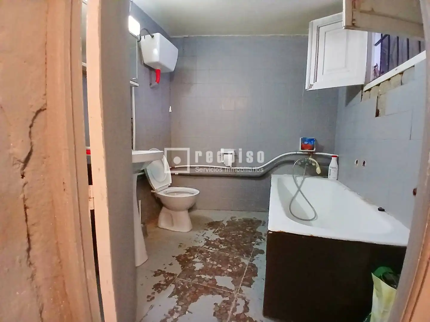 Bany de Casa o xalet en venda en Riogordo amb Calefacció, Terrassa i Traster