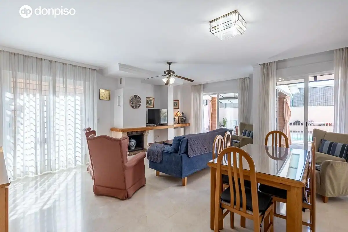 Haus mit Terrasse zum Verkauf in Calle LIMA, imagen 8