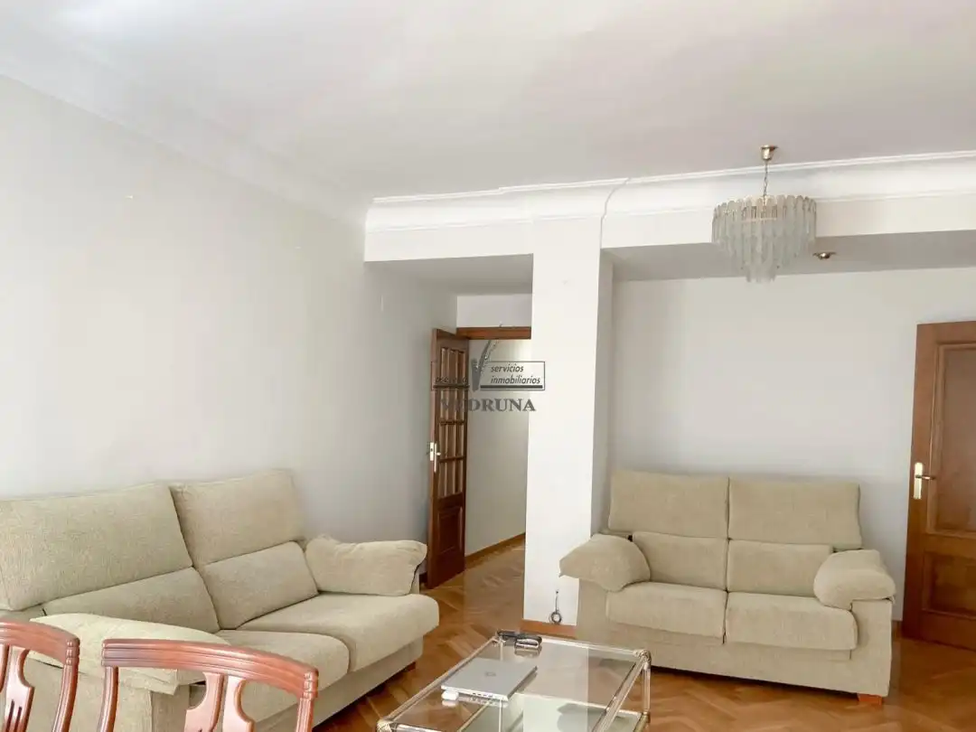 Living room of Flat for rent in Zaragoza  with Heating and Terrace