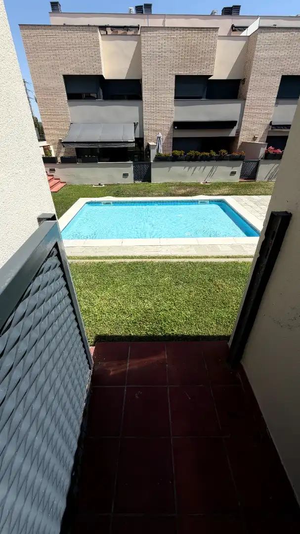 Piscina de Casa o xalet en venda en Torredembarra amb Aire condicionat, Calefacció i Terrassa