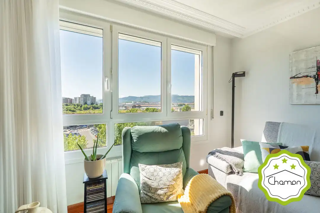 Flat with lift for sale in Centro Urbano - Hirigunea, imagen 5