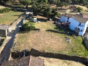 Residential land for sale in Calle de la Fuente 7