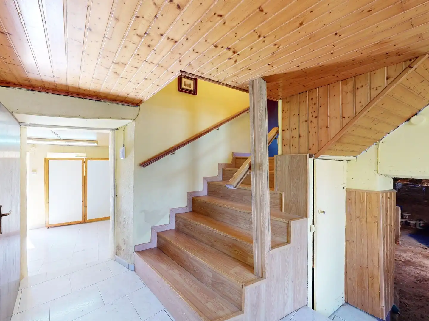 Houses for sale in Trabada  with Storage room