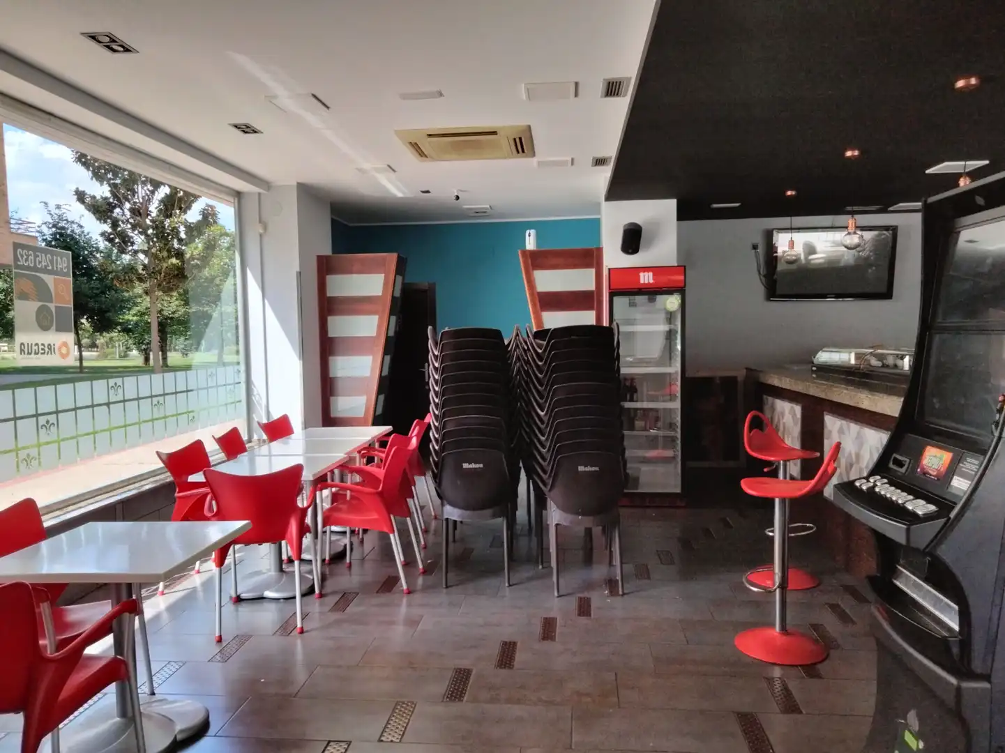 Locale commerciale in cessione a Oeste, imagen 7
