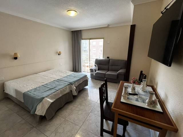 Estudio en Alquiler en Calle Calafate, 1 en Playa Jardín