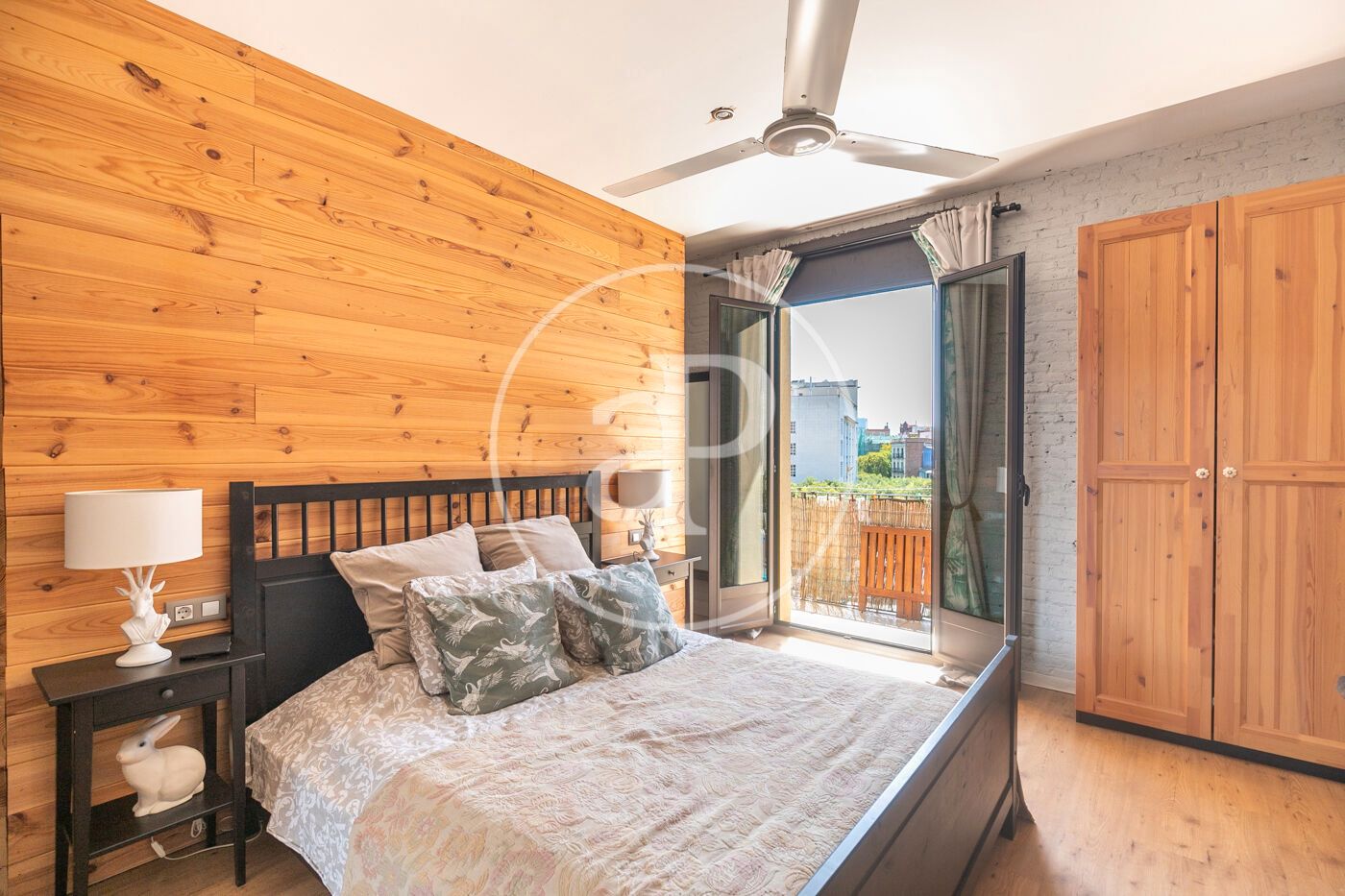 Bedroom of Flat for sale in  Barcelona Capital  with Heating, Terrace and Balcony