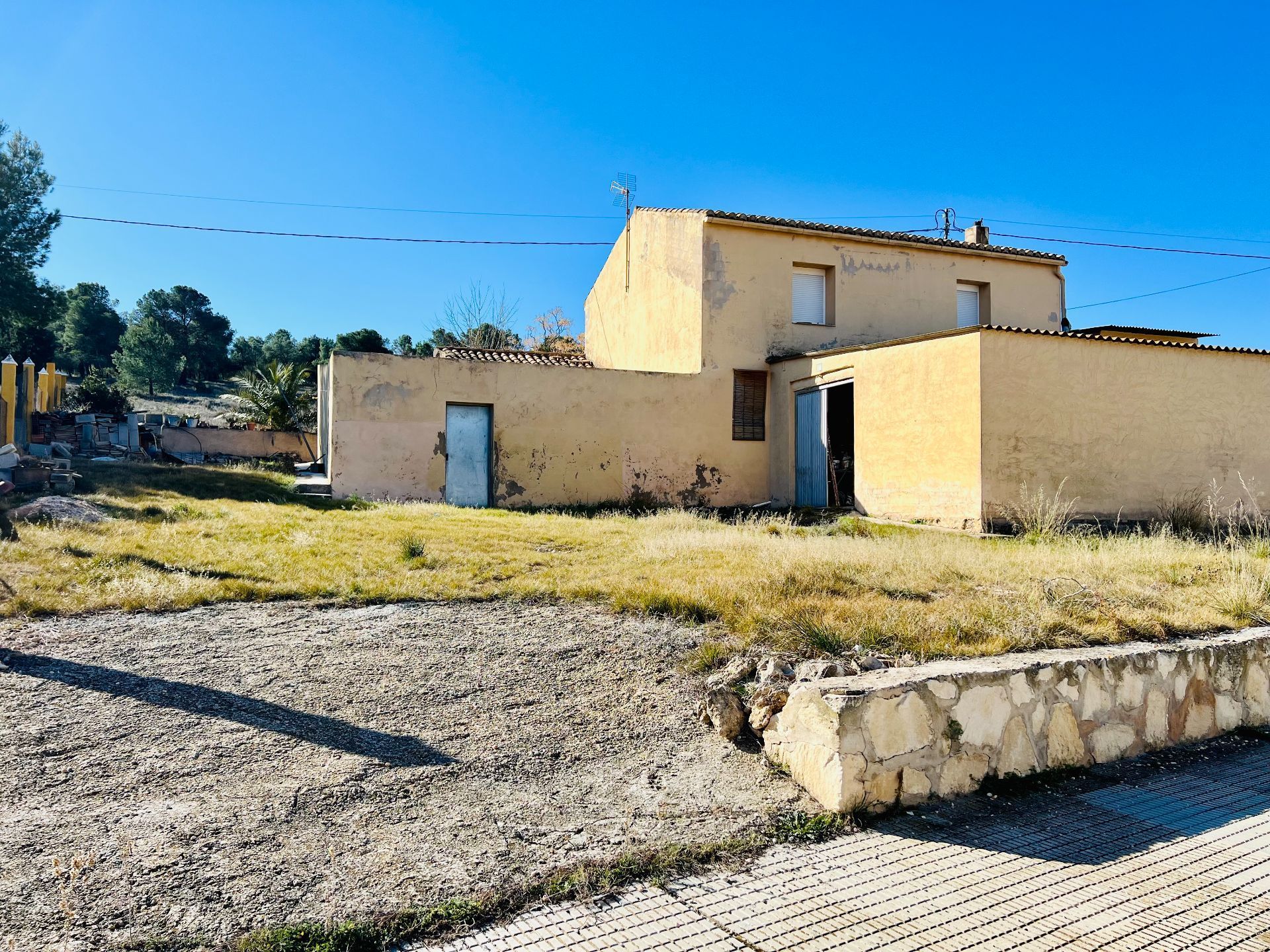 Exterior view of Country house for sale in Campo de Mirra / El Camp de Mirra  with Private garden and Storage room