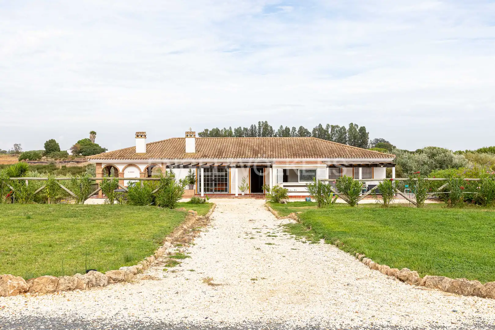 Vista exterior de Casa o chalet en venta en Cartaya con Calefacción, Jardín privado y Terraza
