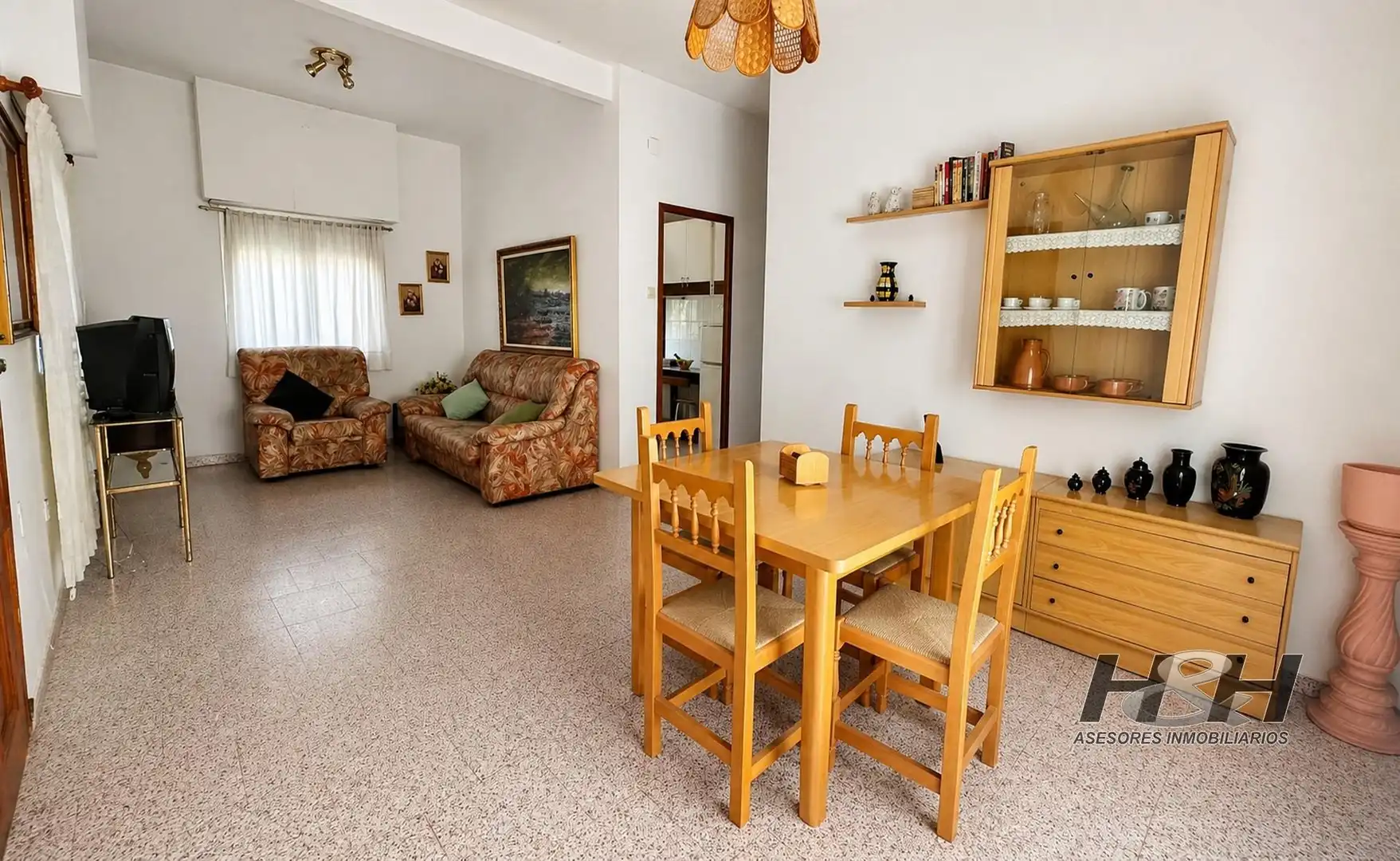 Sala d'estar de Casa o xalet en venda en Godella amb Jardí privat i Terrassa