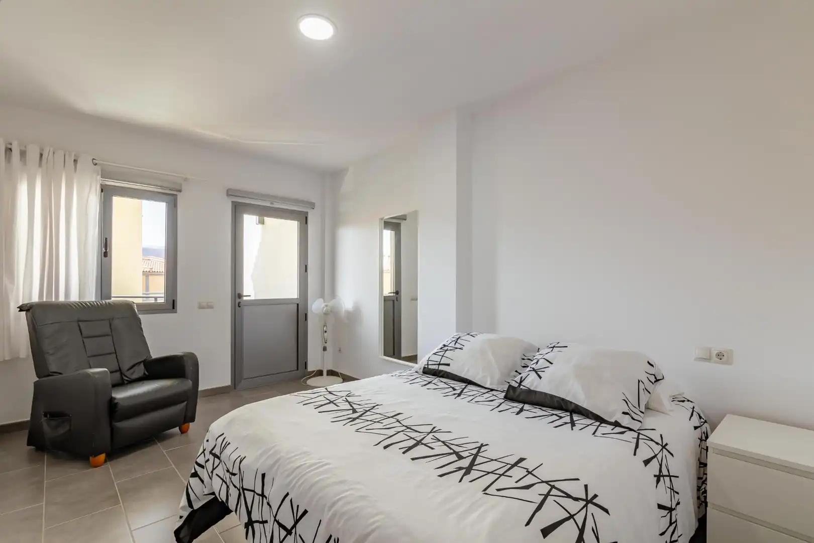 Habitación de Casa o chalet en venta en Santa Lucía de Tirajana con Aire acondicionado, Jardín privado y Terraza