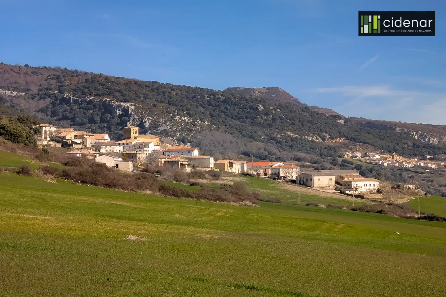 Exterior view of Single-family semi-detached for sale in Valle de Yerri / Deierri  with Heating, Private garden and Parquet flooring