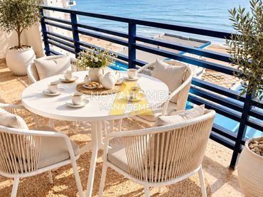 Apartament amb piscina en venda a Playa del Galán