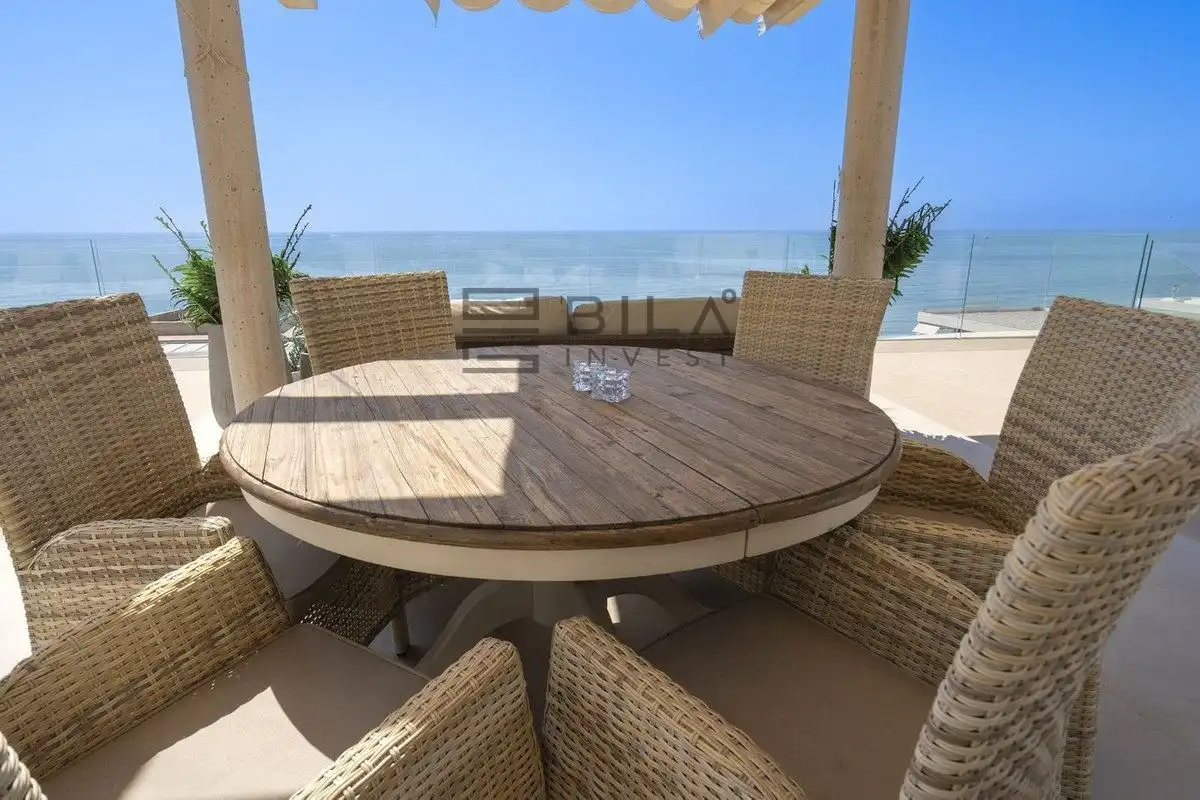 Penthouse with pool for sale in Carvajal, imagen 9