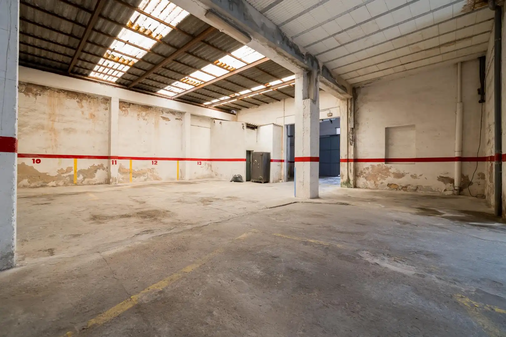 Business premises for sale in Carrer Pere II, imagen 7