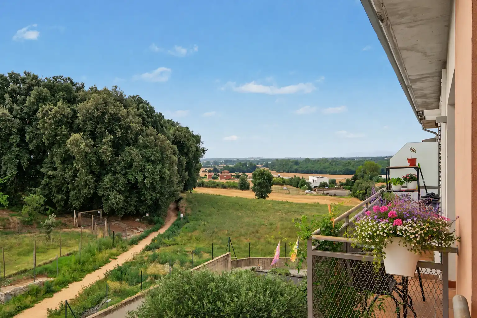 Flat for sale in Plaça dels Països Catalans, Vilobí d'Onyar